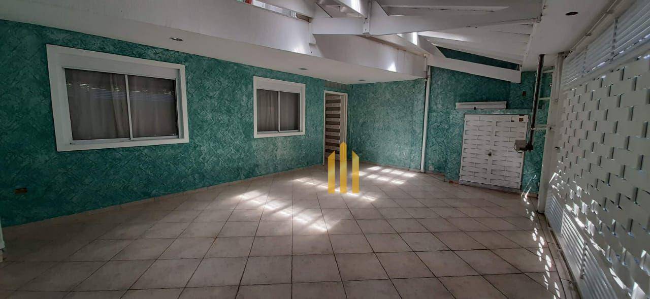 Sobrado à venda e aluguel com 4 quartos, 260m² - Foto 33