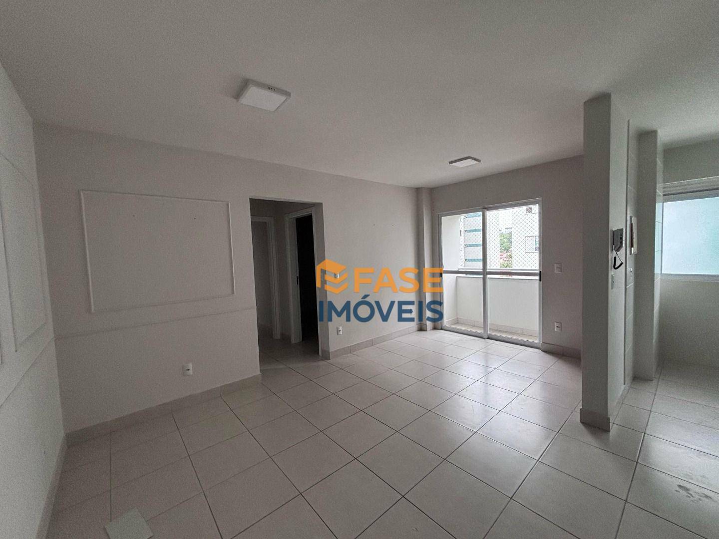 Apartamento à venda com 2 quartos, 61m² - Foto 2