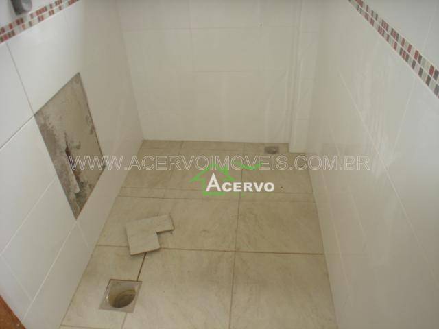 Casa de Condomínio à venda com 7 quartos, 500m² - Foto 18