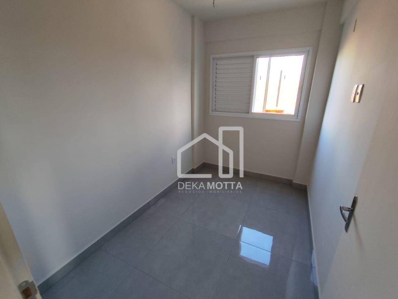 Apartamento à venda com 2 quartos, 45m² - Foto 14