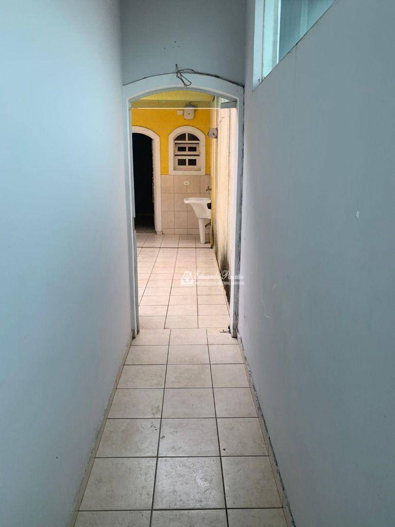 Sobrado à venda com 3 quartos, 232m² - Foto 21