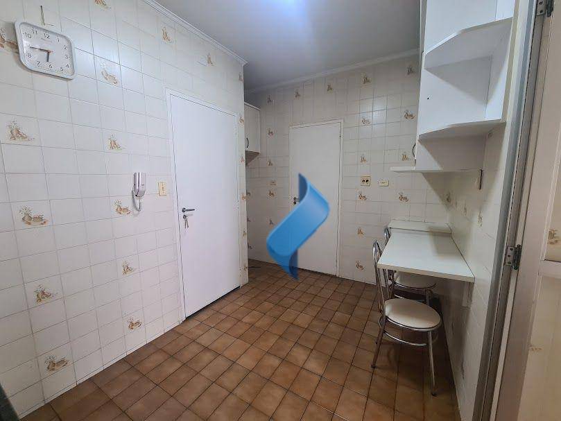 Apartamento para alugar com 2 quartos, 88m² - Foto 8