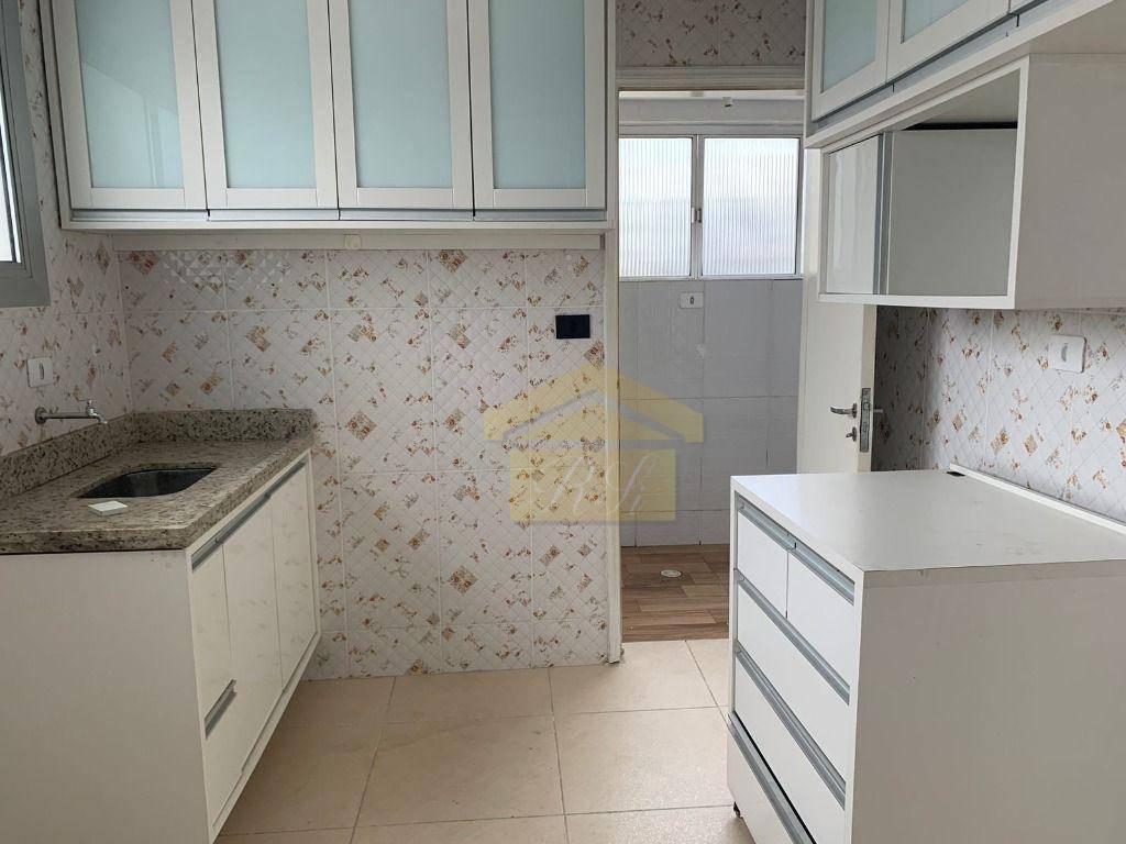 Apartamento à venda com 2 quartos, 62m² - Foto 5