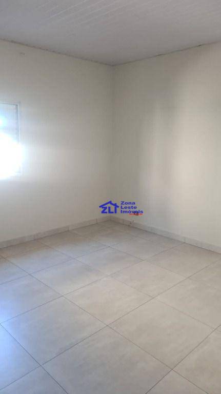 Apartamento para alugar com 2 quartos, 70m² - Foto 11