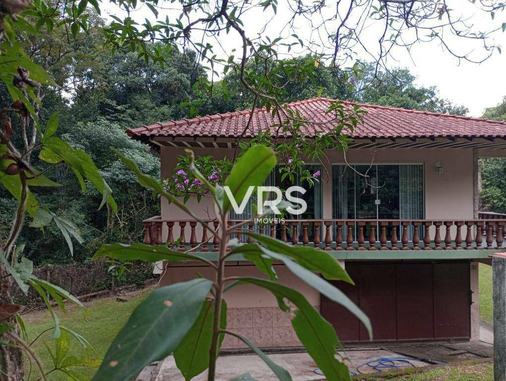 Casa de Condomínio à venda com 3 quartos, 280m² - Foto 2