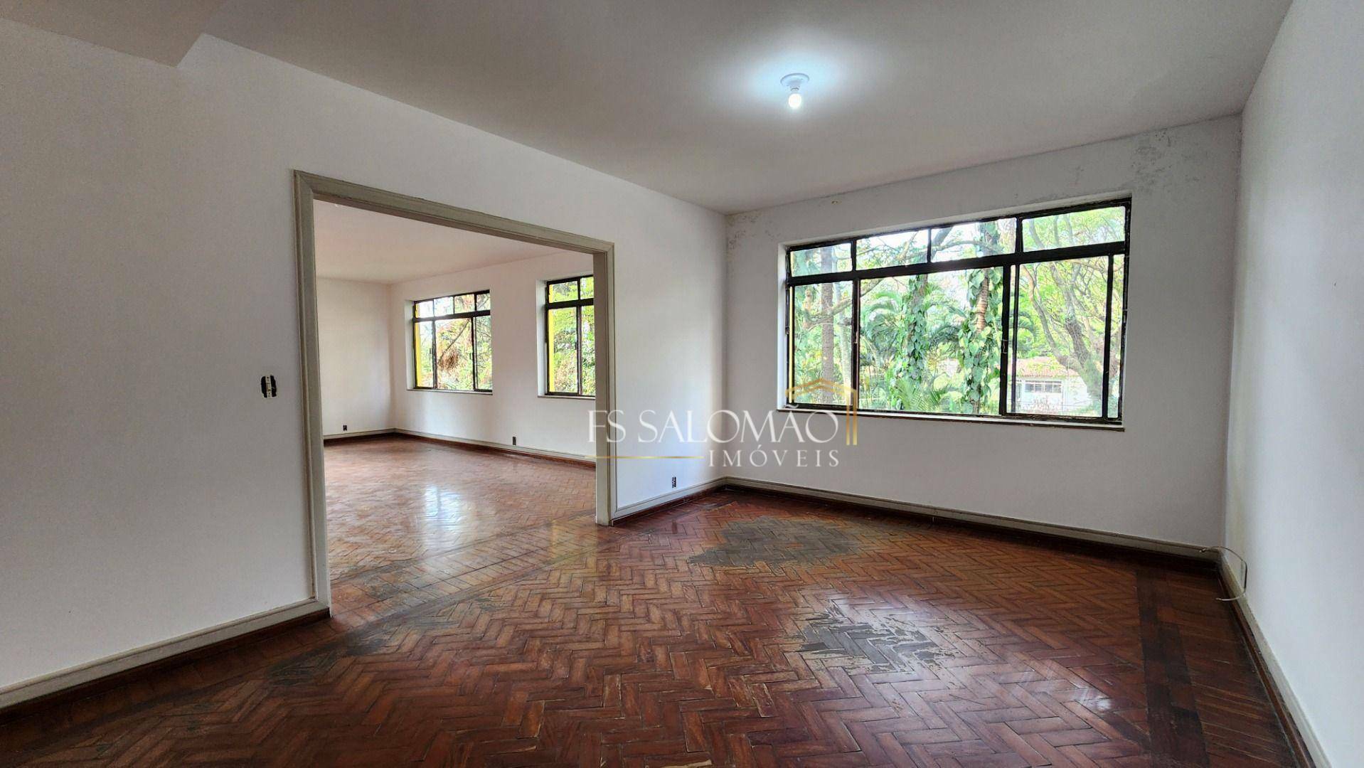 Casa à venda com 3 quartos, 278m² - Foto 4