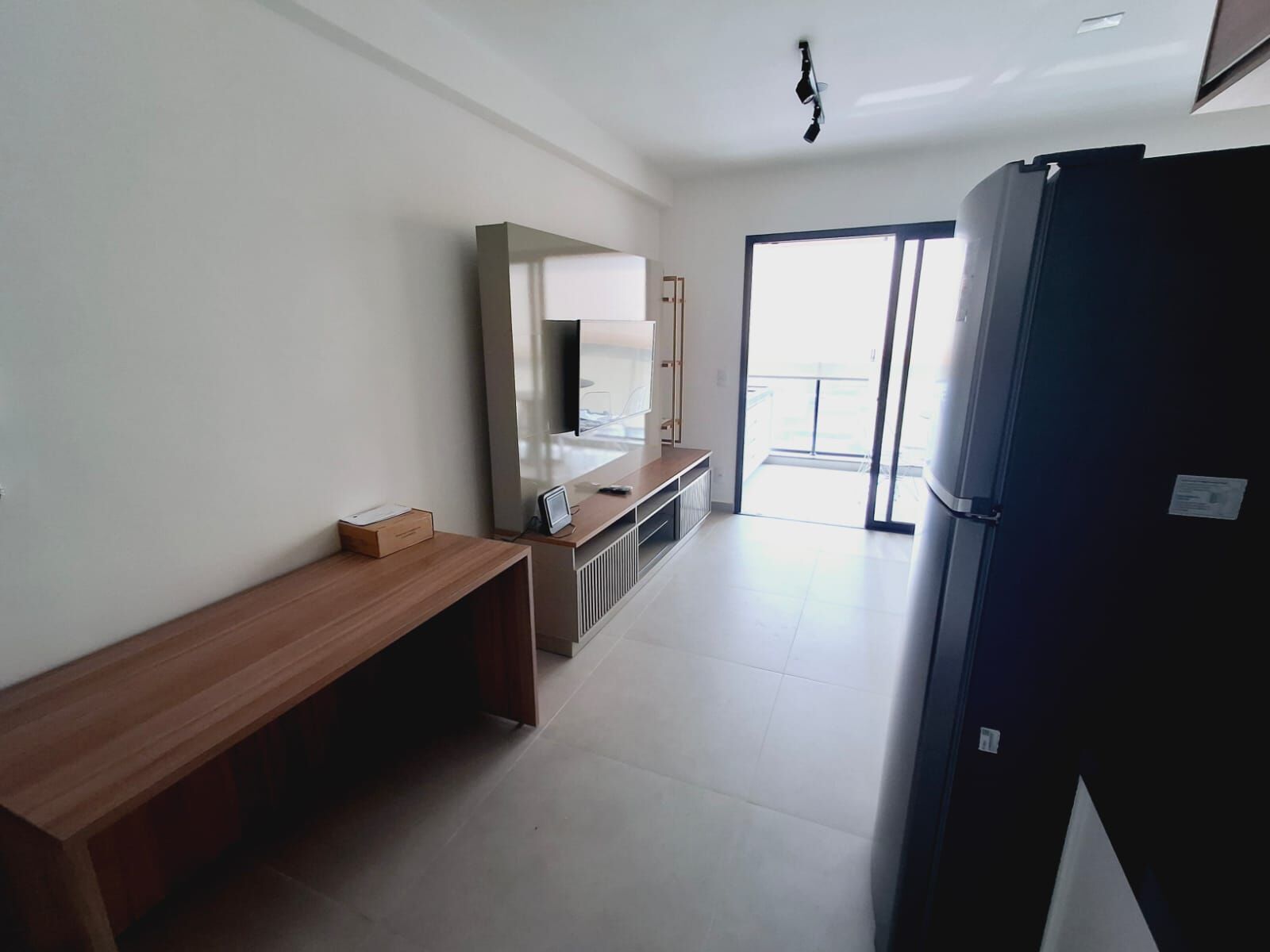 Apartamento para alugar com 1 quarto, 56m² - Foto 6