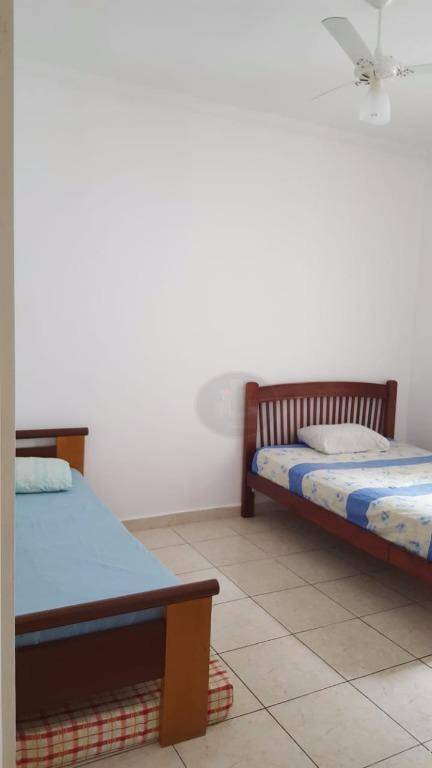 Apartamento para alugar com 3 quartos, 100m² - Foto 8