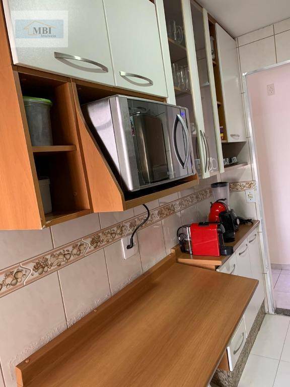 Apartamento à venda com 2 quartos, 55m² - Foto 11