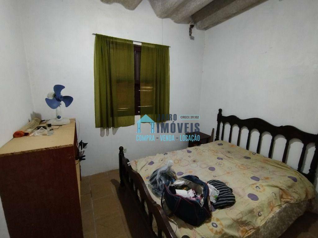 Casa à venda com 3 quartos, 300M2 - Foto 8