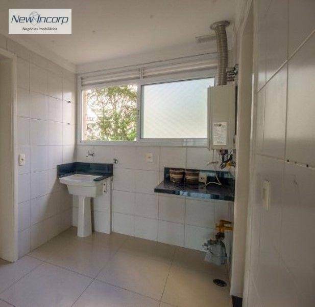 Apartamento à venda com 4 quartos, 195m² - Foto 7