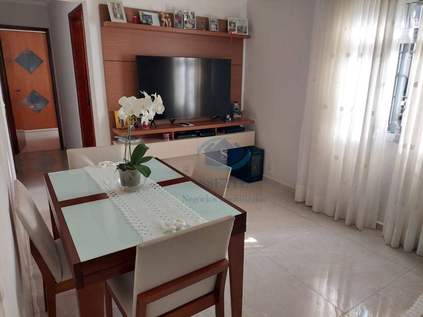 Apartamento à venda com 3 quartos, 64m² - Foto 1