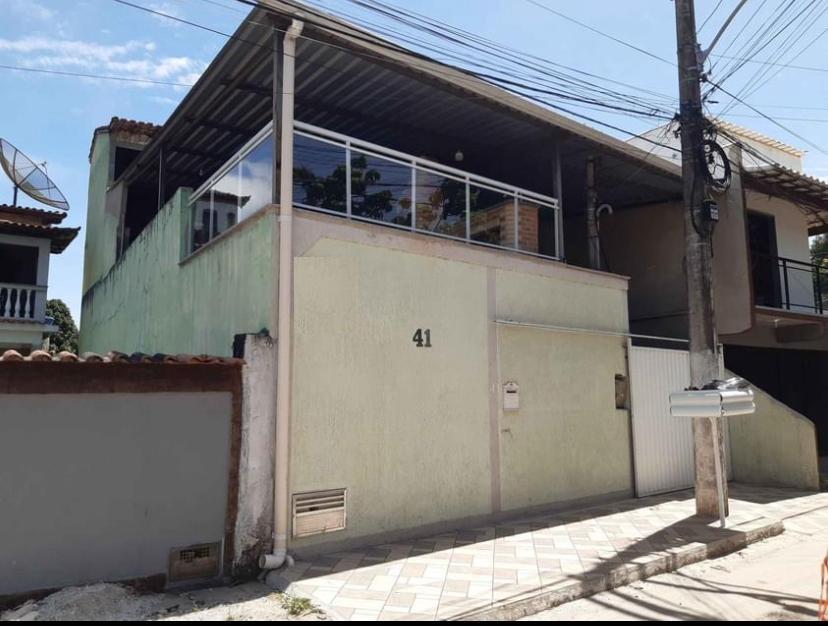 Casa à venda com 3 quartos, 450m² - Foto 1