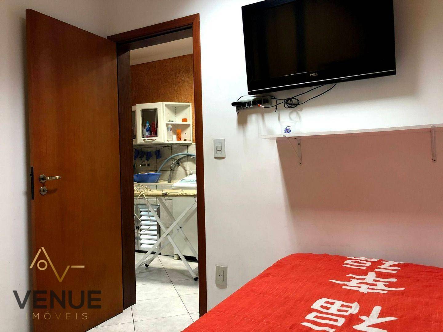 Sobrado à venda com 4 quartos, 324m² - Foto 53