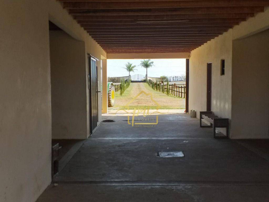 Haras e Área Rural Padrão à venda com 4 quartos, 1000m² - Foto 39