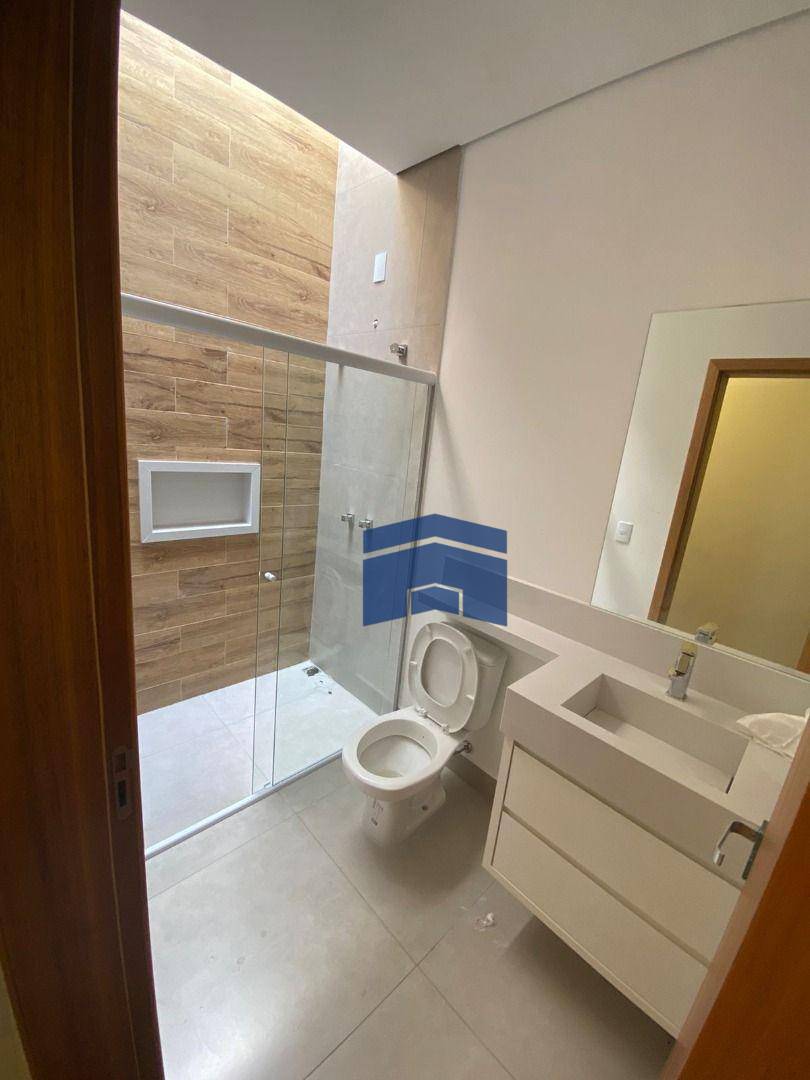 Casa à venda com 3 quartos, 140m² - Foto 3