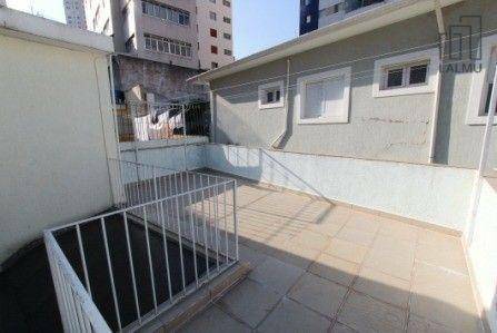 Casa para alugar com 3 quartos, 250m² - Foto 15