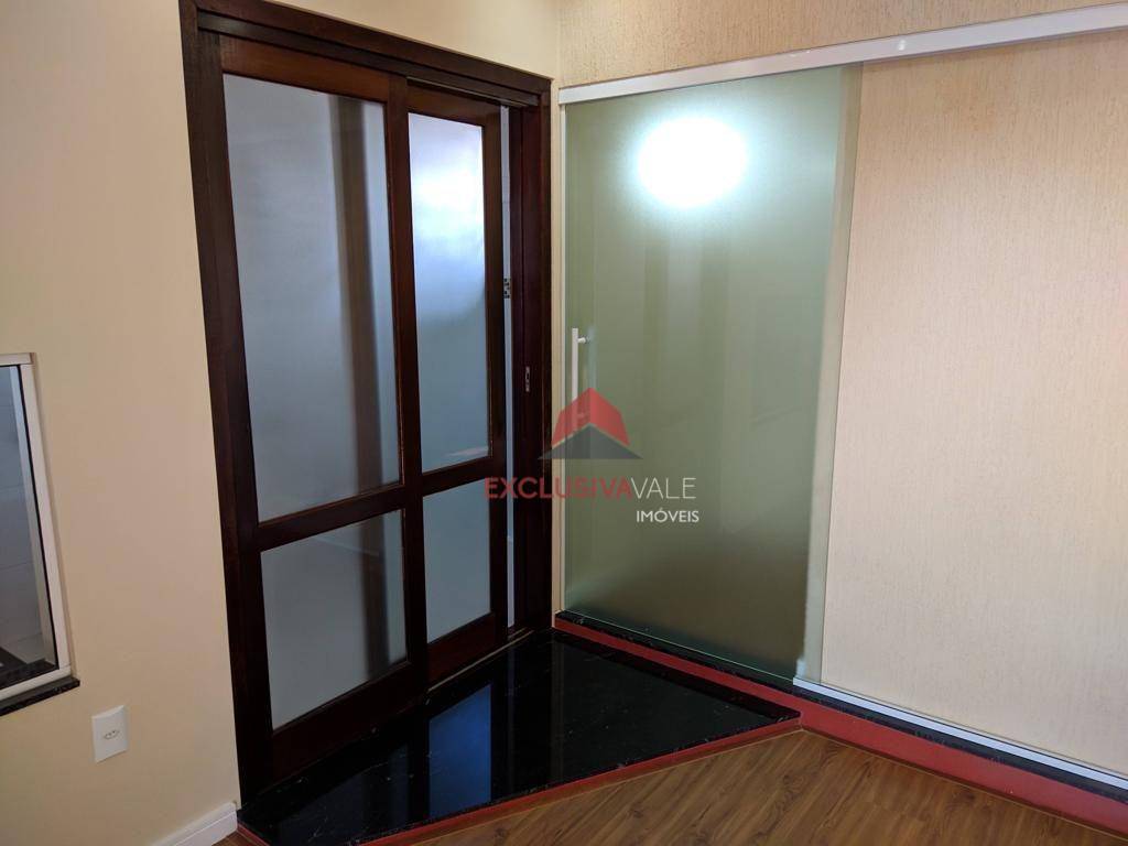 Casa à venda e aluguel com 3 quartos, 310m² - Foto 20
