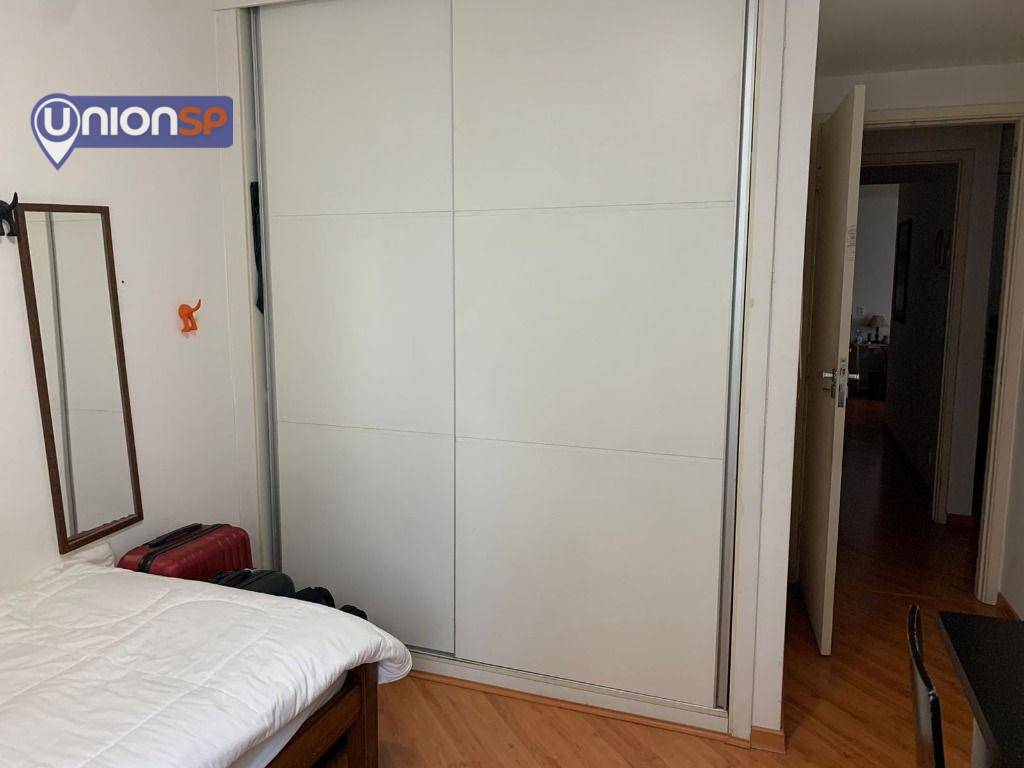 Apartamento à venda com 3 quartos, 119m² - Foto 9