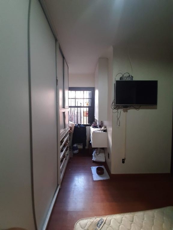 Casa à venda com 3 quartos, 270m² - Foto 22