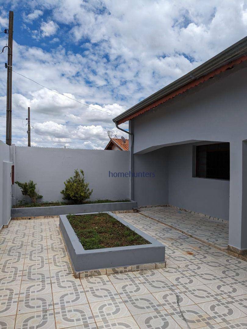 Casa para alugar com 3 quartos, 200m² - Foto 3