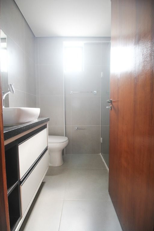 Apartamento para alugar com 2 quartos, 80m² - Foto 38