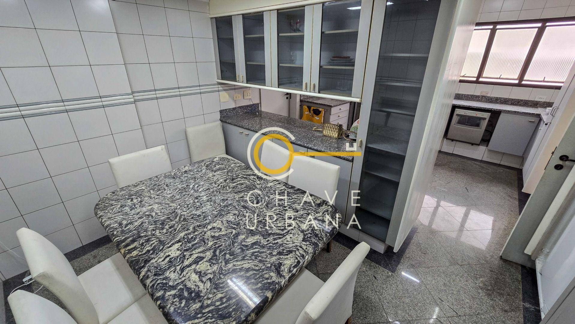 Apartamento à venda com 4 quartos, 267m² - Foto 12