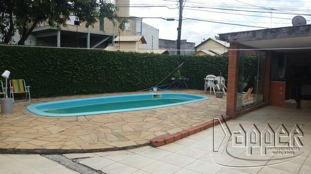 Casa à venda com 3 quartos, 54m² - Foto 8