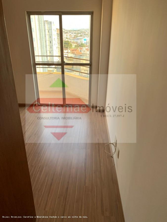 Apartamento à venda com 2 quartos, 76m² - Foto 7