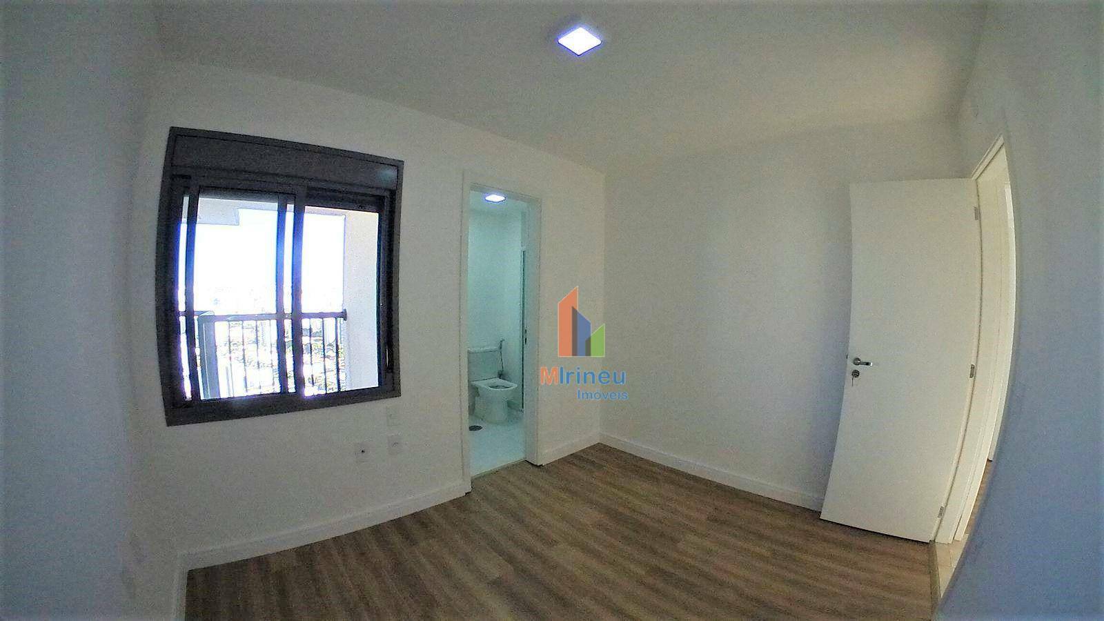 Apartamento à venda com 3 quartos, 107m² - Foto 33