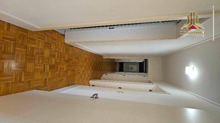 Apartamento à venda com 3 quartos, 149m² - Foto 19