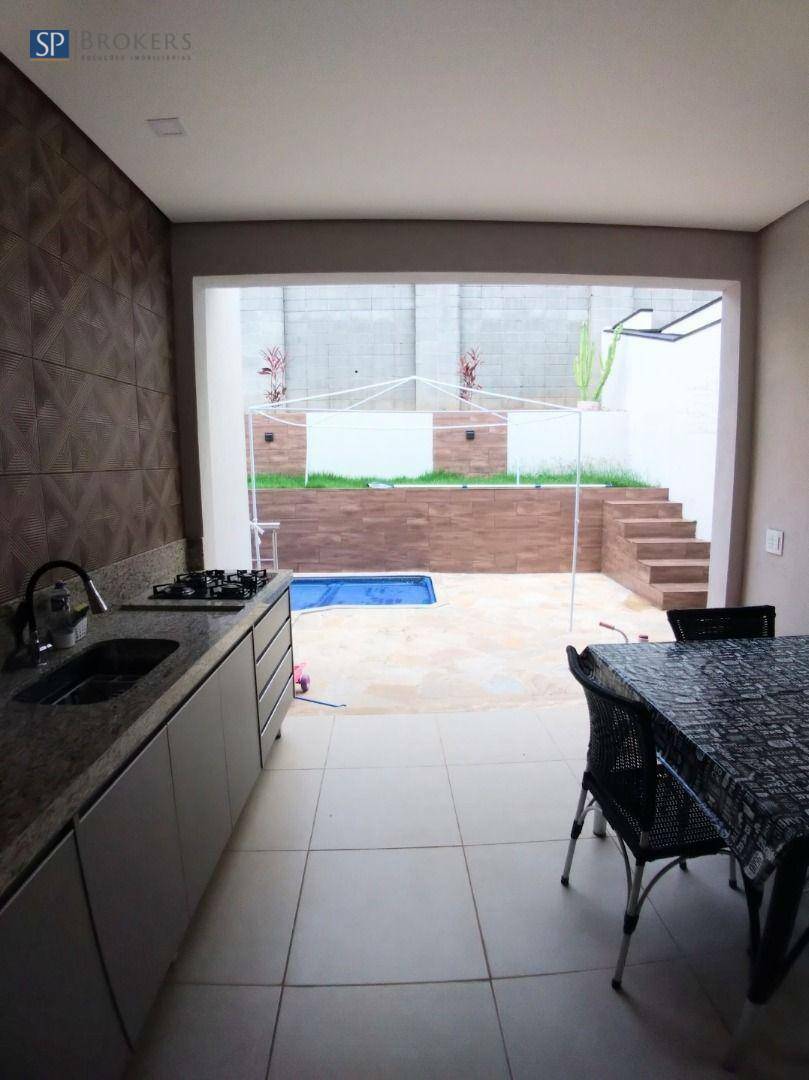 Casa de Condomínio à venda com 4 quartos, 230m² - Foto 17