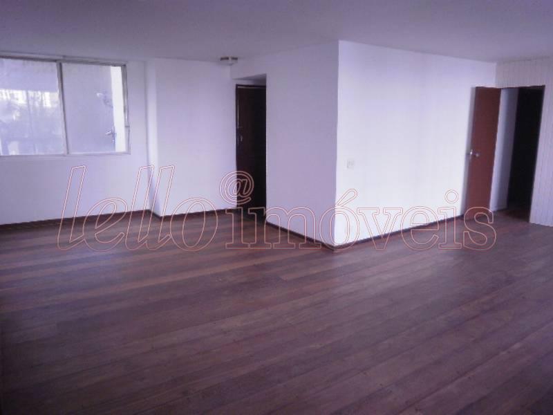 Apartamento para alugar com 3 quartos, 138m² - Foto 4