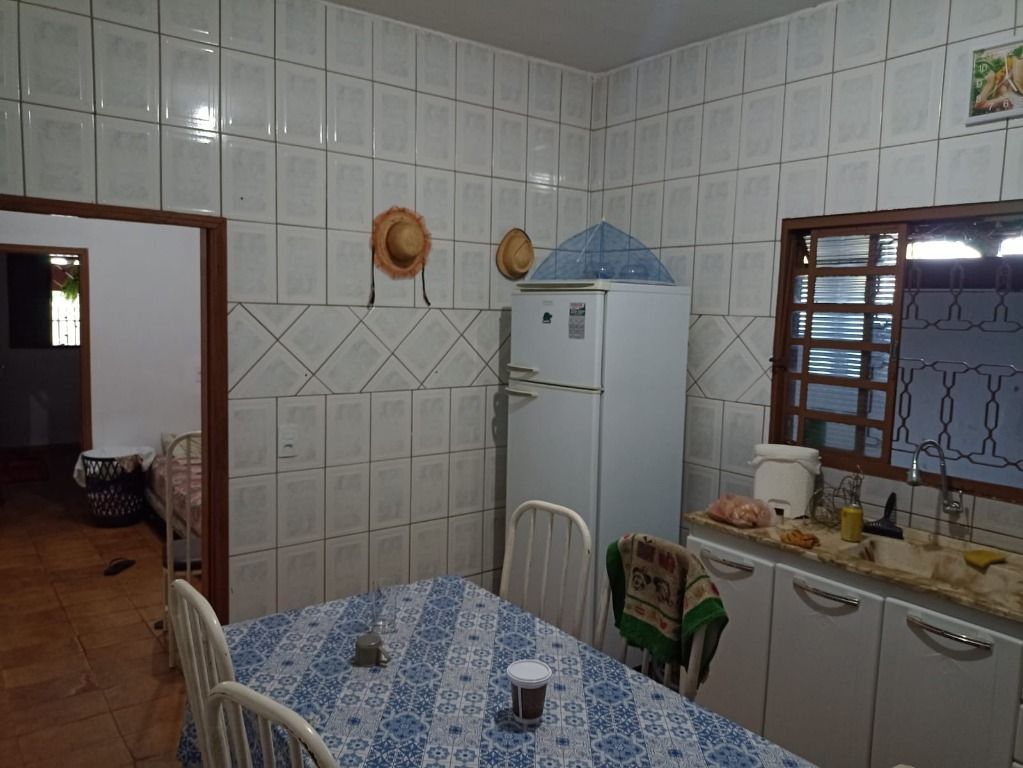 Casa à venda com 2 quartos, 183m² - Foto 26