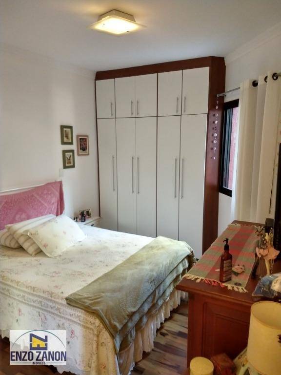 Apartamento à venda com 3 quartos, 153m² - Foto 11