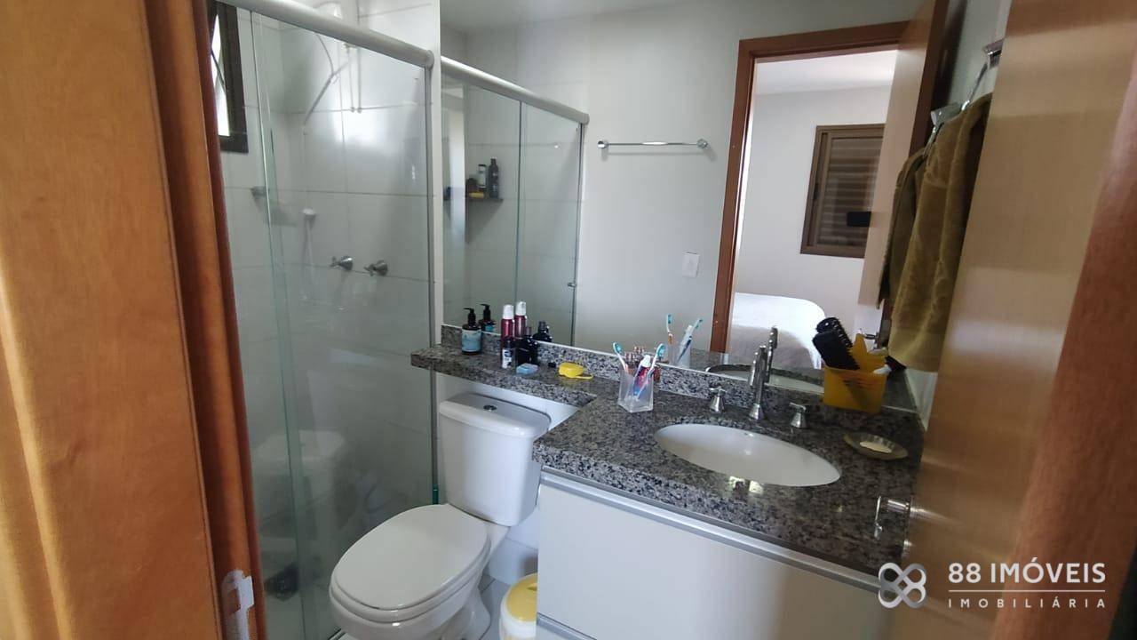 Apartamento à venda com 3 quartos, 87m² - Foto 20