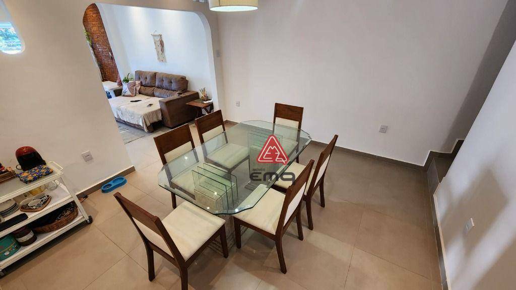 Casa à venda com 3 quartos, 160m² - Foto 7