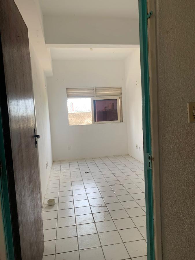 Apartamento para alugar com 2 quartos, 68m² - Foto 6