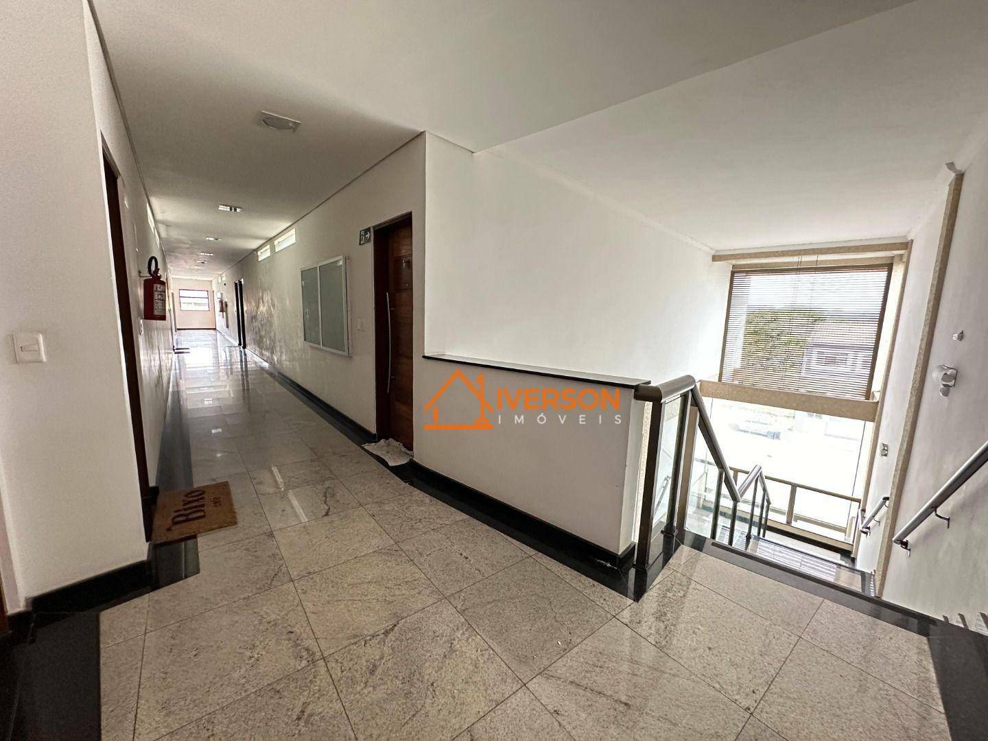 Apartamento para alugar com 2 quartos, 90m² - Foto 12