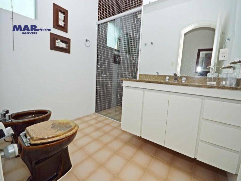 Casa à venda com 6 quartos, 600m² - Foto 24