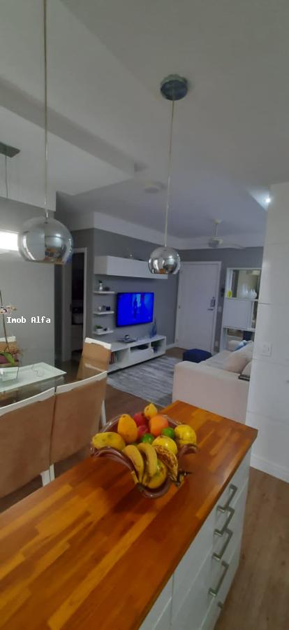 Apartamento à venda com 2 quartos, 64m² - Foto 32