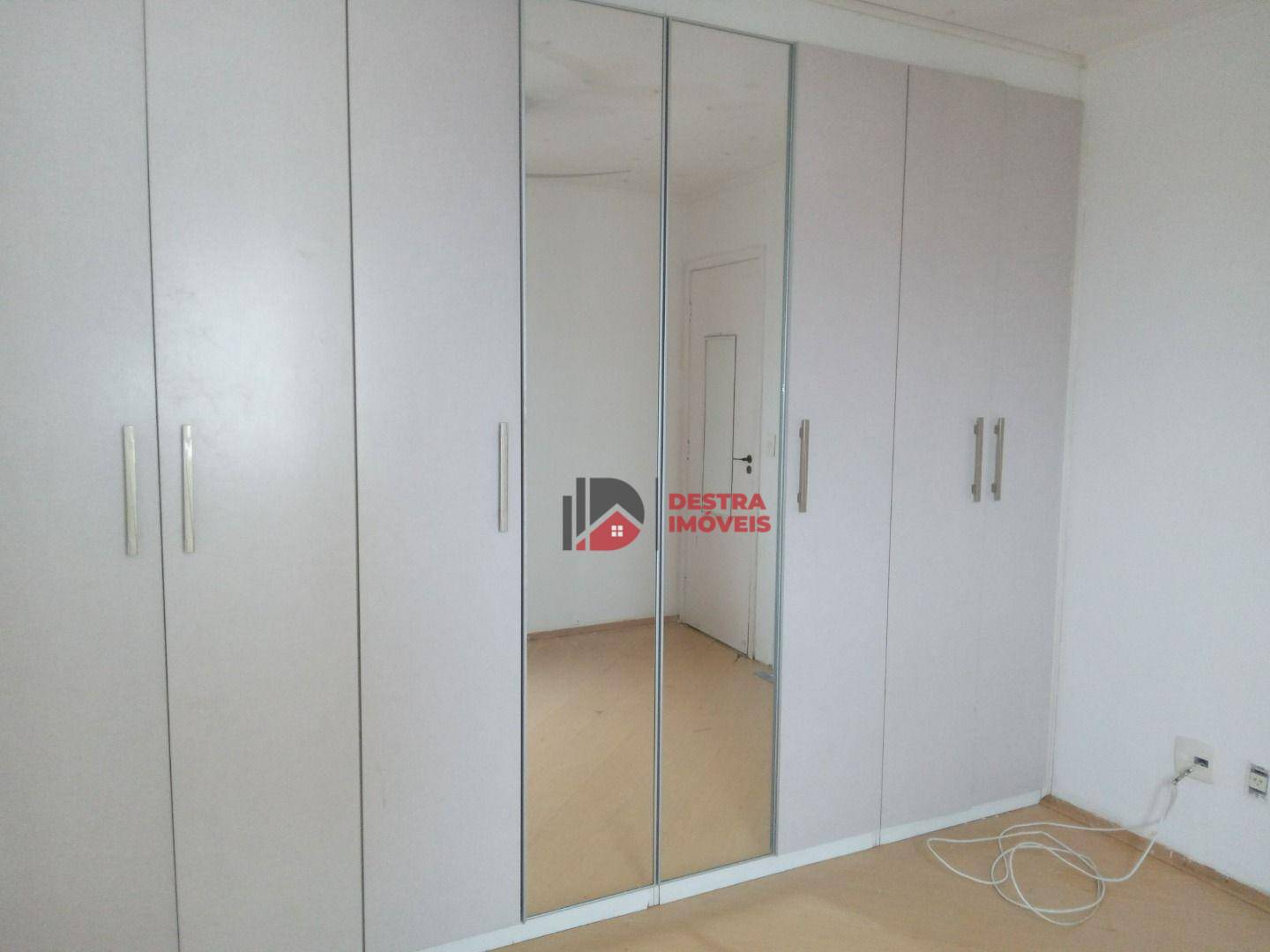 Apartamento para alugar com 3 quartos, 78m² - Foto 14