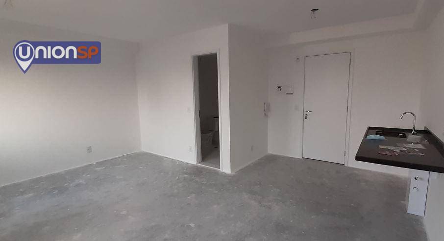 Apartamento à venda com 1 quarto, 33m² - Foto 1