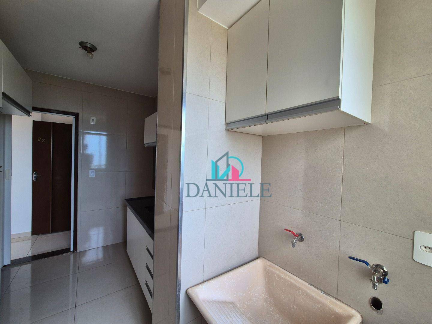 Apartamento à venda com 3 quartos, 65m² - Foto 9