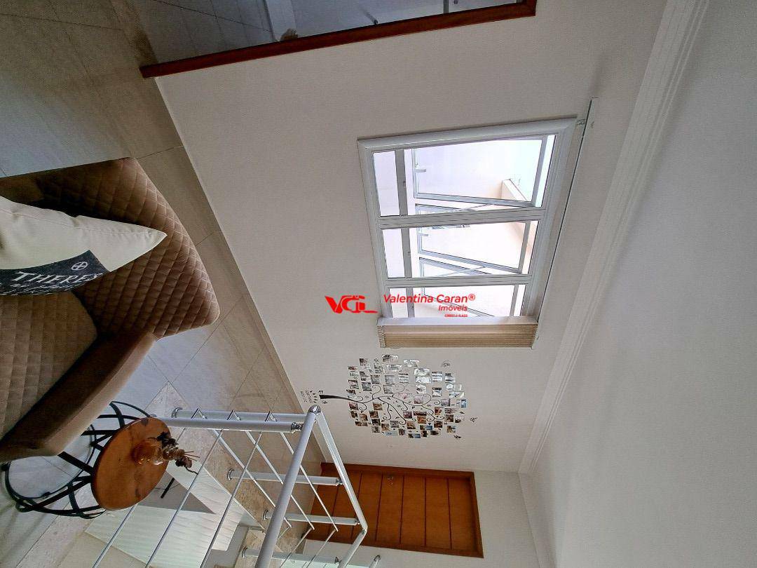 Sobrado à venda com 3 quartos, 216m² - Foto 29