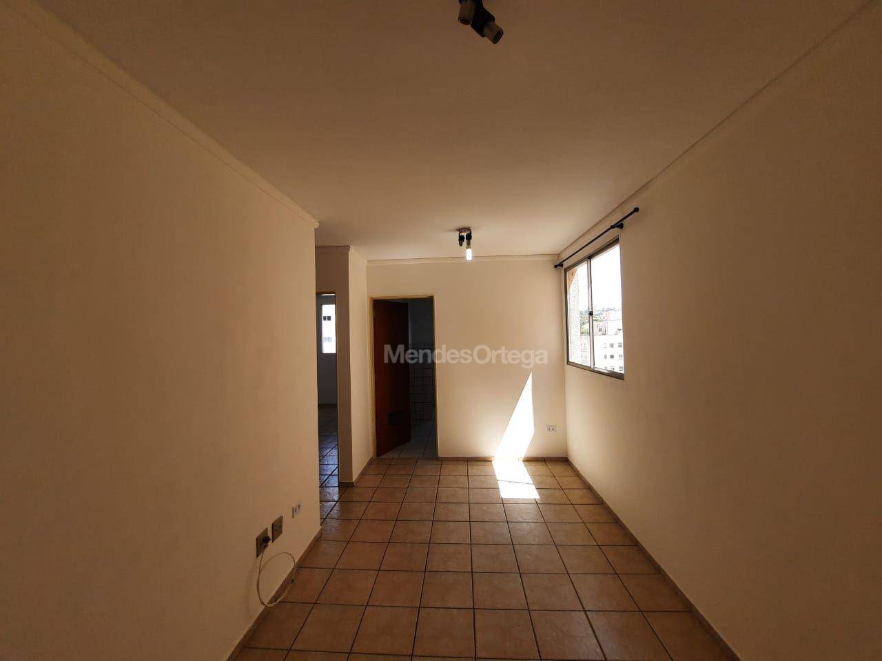 Apartamento para alugar com 2 quartos, 48m² - Foto 4