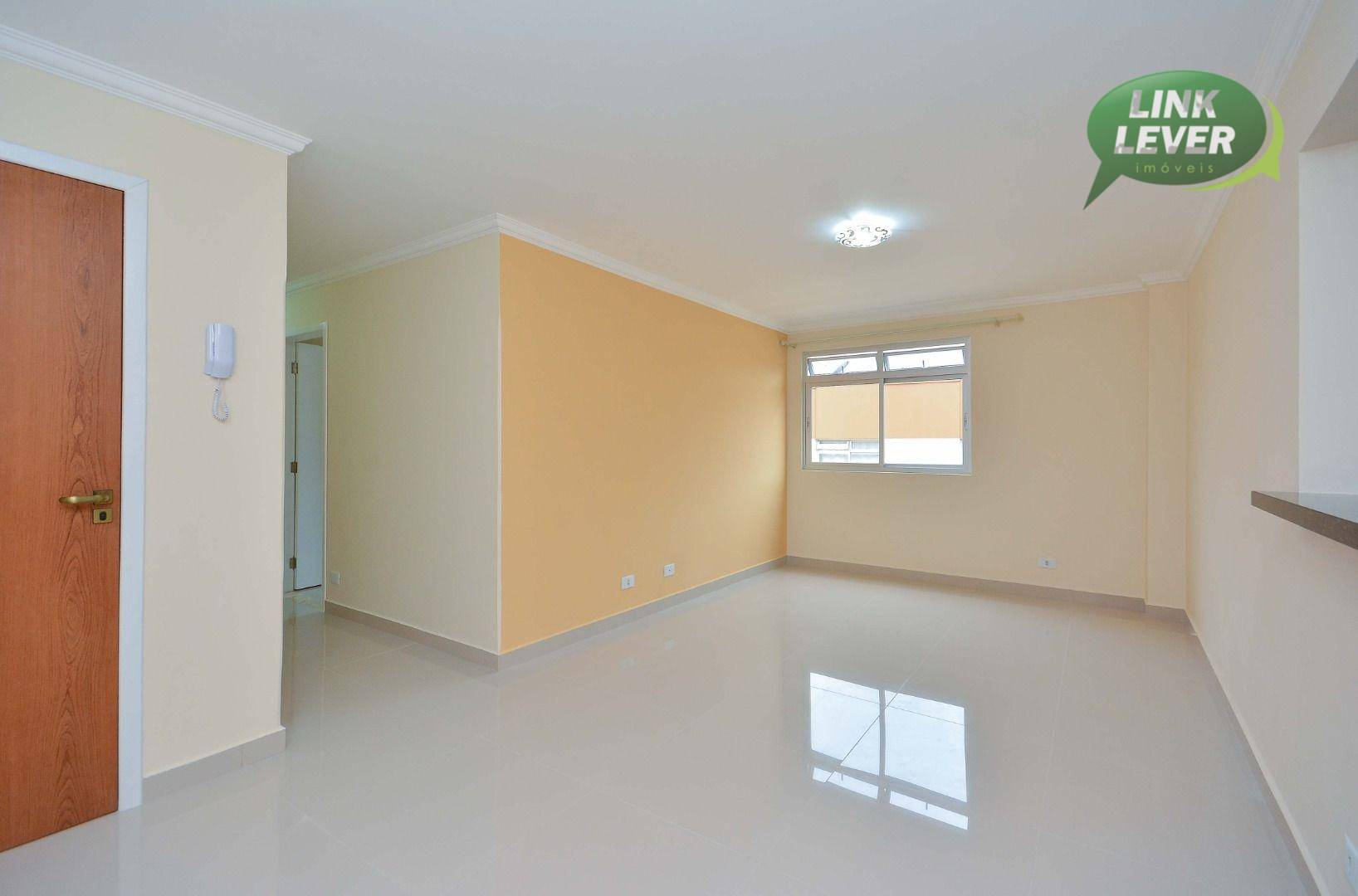 Apartamento para alugar com 3 quartos, 95m² - Foto 3