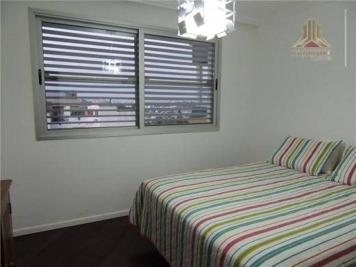 Apartamento à venda com 3 quartos, 166m² - Foto 4