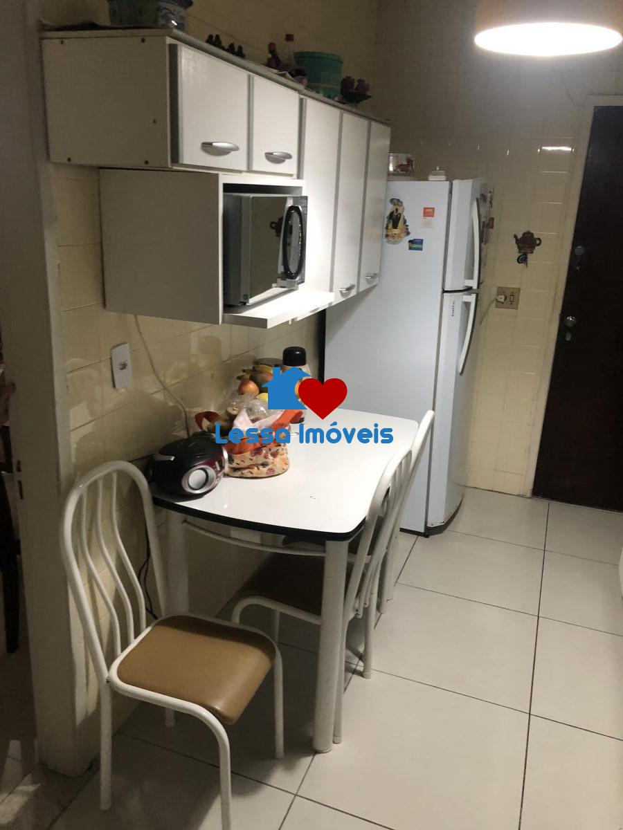 Apartamento à venda com 2 quartos, 90m² - Foto 17