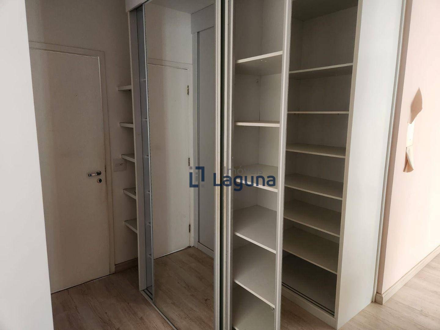 Apartamento à venda com 3 quartos - Foto 7